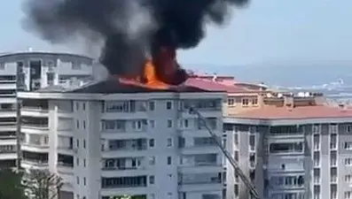 Bursa'da 6 katlı binada yangın paniği