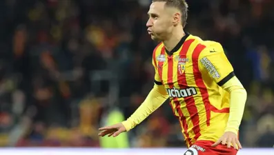 "Yeni hedef Frankowski" (7 Şubat 2025 spor manşetleri)