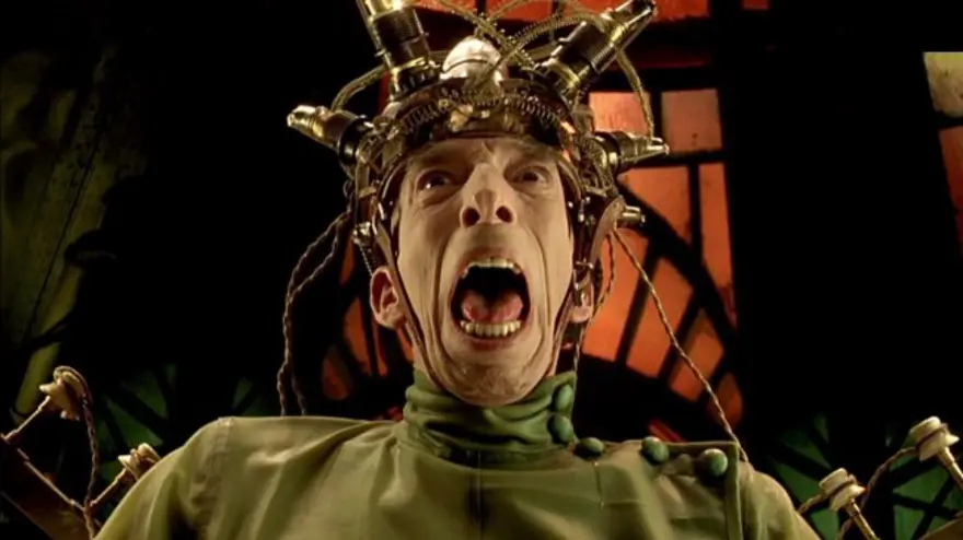 The City Of Lost Children (1995) 12