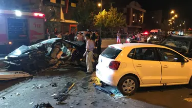 Antalya'da zincirleme trafik kazası: 2 ölü, 6 yaralı