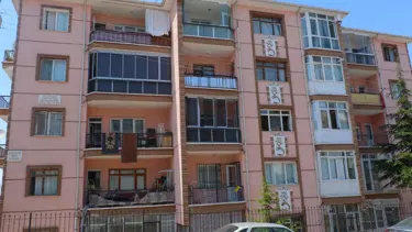Elektrik panosu bomba gibi patladı