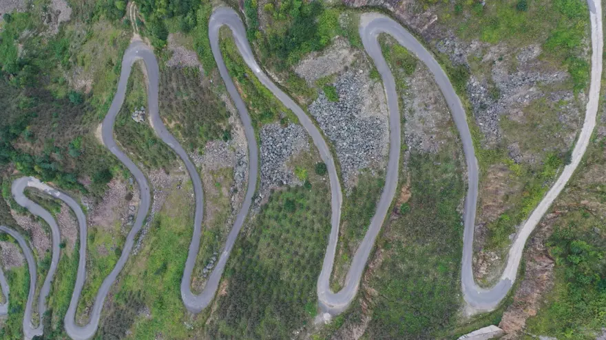 Korku saçan 21 virajlı yol 2