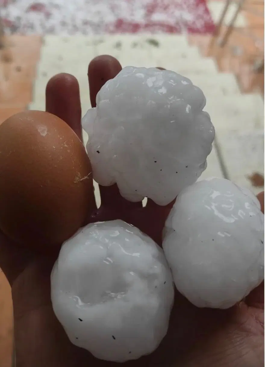 Kastamonu’ya yumurta büyüklüğünde dolu yağdı 