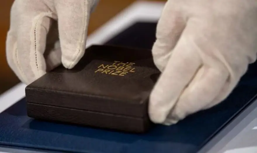 GEÇEN YIL NOBEL ÖDÜLÜ KAZANANLAR 4 GEÇEN YIL NOBEL ÖDÜLÜ KAZANANLAR 4