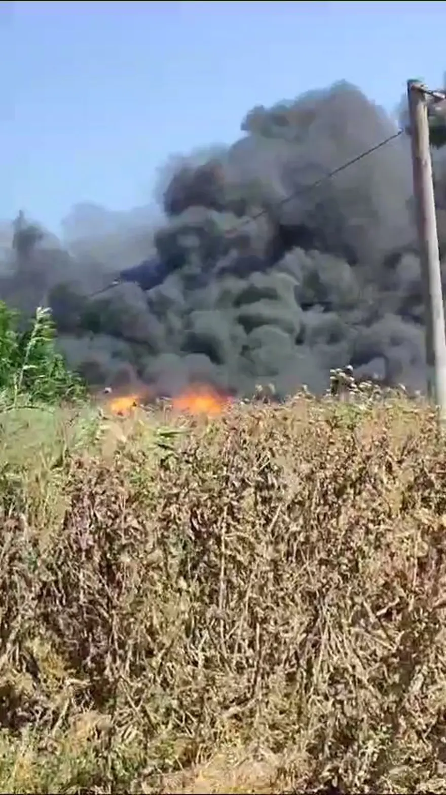 Bursa'da geri dönüşüm deposunda yangın: Gökyüzünü dumanlar kapladı 1