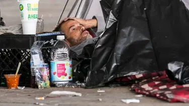 Skandal "temizlik" planı: Evsizler akıl hastanesine kapatılacak