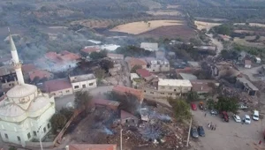 Çanakkale'de orman yangını! Yanan alanlar havadan görüntülendi Çanakkale'de orman yangını! Yanan alanlar havadan görüntülendi