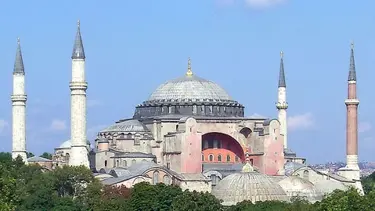 Ayasofya'ya İtalya'dan ödül