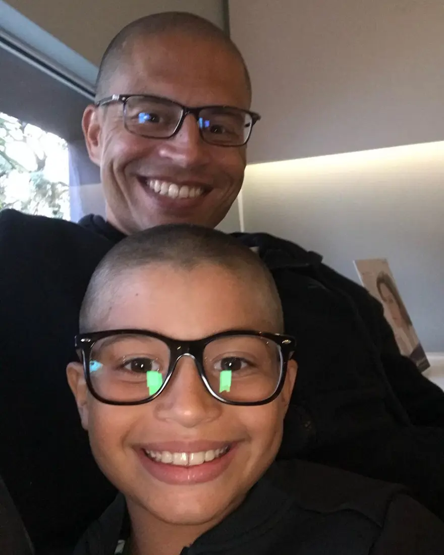 Alex de Souza ve oğlu Felipe'nin benzerliği (İkiz gibi görünen ünlü babalar ve oğulları) 
