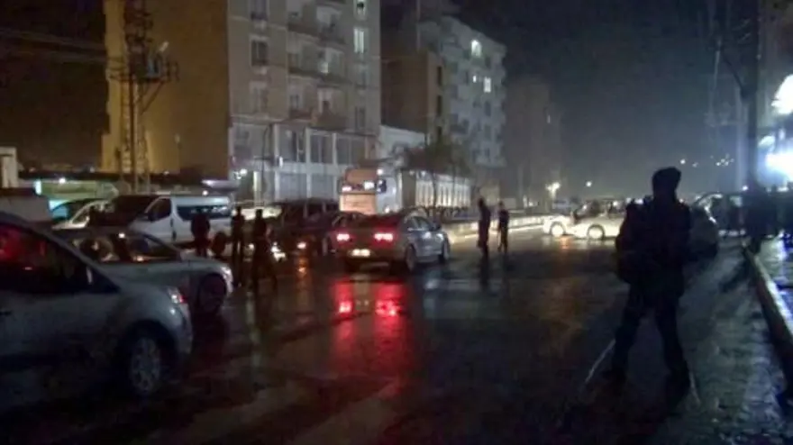 Cizre'de silah sesleri 