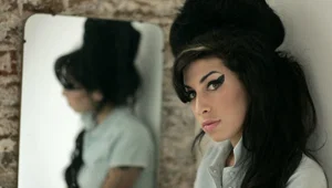 Amy Winehouse'un NFT'si bağımlılıkla mücadele eden müzisyenler için satışa çıkarıldı Amy Winehouse'un NFT'si bağımlılıkla mücadele eden müzisyenler için satışa çıkarıldı