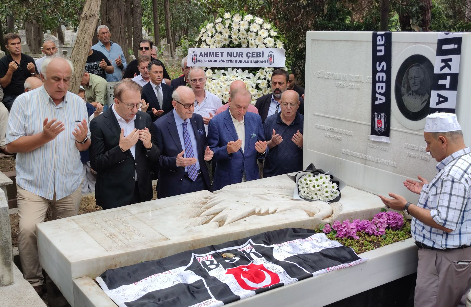 Beşiktaş'ın efsane başkanı Süleyman Seba vefatının 10.yılında anılıyor (Süleyman Seba kimdir, ne zaman öldü?)
