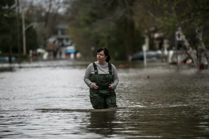 Kanada'da sel felaketi 15 Kanada'da sel felaketi 15