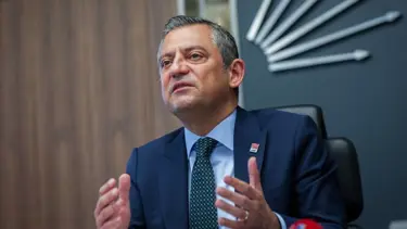 Özgür Özel: Suriyelilerin dönüşlerini mümkün kılabilecek program yapılmalı