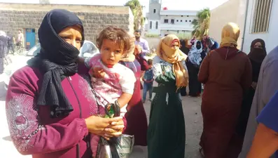 Bir gece evlerinde alıkonuldular ve kaçırıldılar