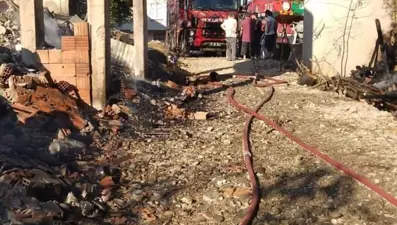 Kastamonu'da yangın: Ahşap ev küle döndü