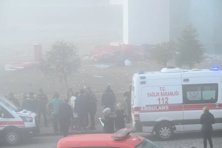 Muğla'da hastaneye çarpan ambulans helikopter düştü: 4 kişi öldü 11