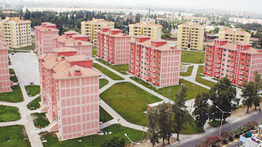 'Hiçbir depremde TOKİ binası zarar görmedi'