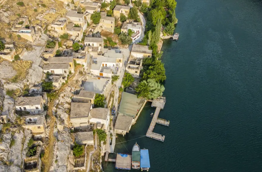 'Sakin şehir' Halfeti, yerli ve yabancı turistleri ağırlıyor 25