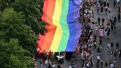 İran, LGBTİ+ gençleri destekleyen Avustralya büyükelçisini bakanlığa çağırdı