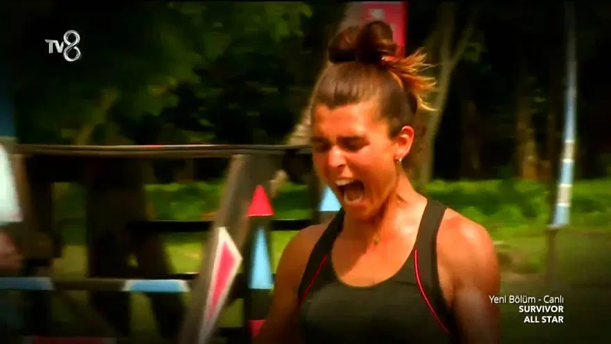 Survivor yarışmacısı ve milli atlet Merve Aydın anne oluyor 10