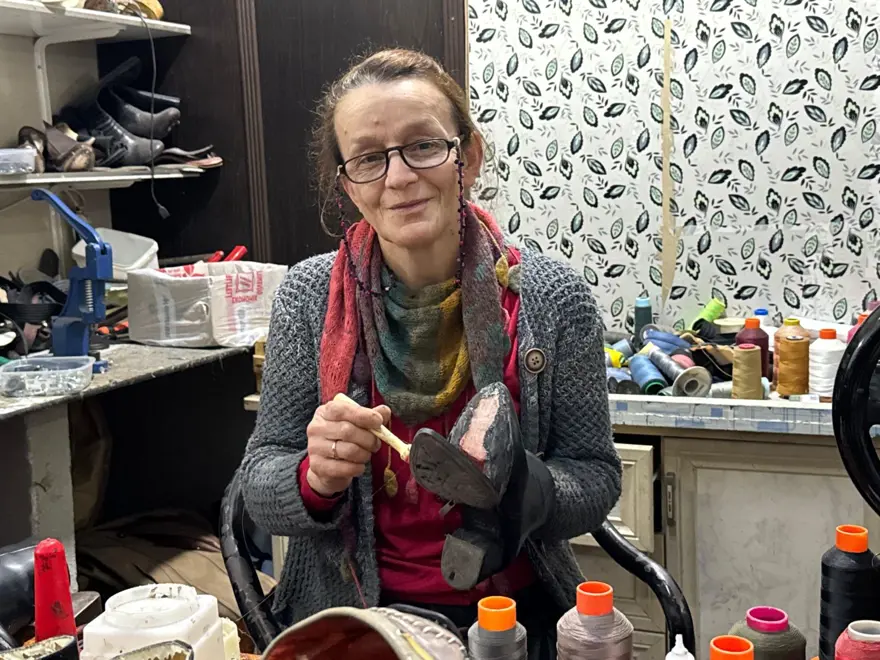 Erkek işi sanılan meslekte 6. yılını doldurdu: Kadın usta görünce şaşırıyorlar 4