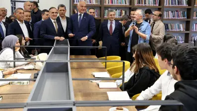 Metruk bina, kütüphaneye dönüştü