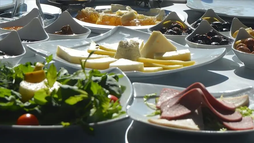 TOK TUTAN BESİNLER TÜKETİLMELİ 4