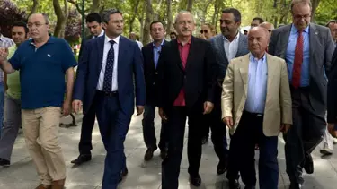 Kılıçdaroğlu Gezi Parkı'nı ziyaret etti