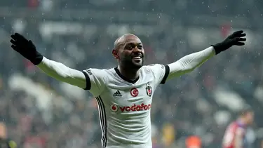 39 yaşındaki Vagner Love'dan yeni imza