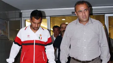 Engin Baytar'ın otomobili takla attı