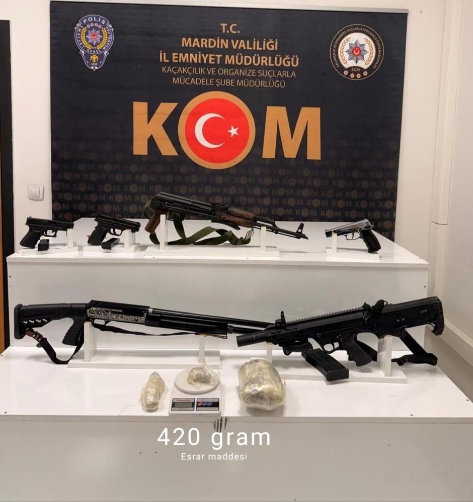 Mardin'de silah kaçakçılarına operasyon: Üç gözaltı