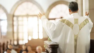 Polonya'da pedofili skandalı: Rahibe 16 yıl hapis cezası talebi