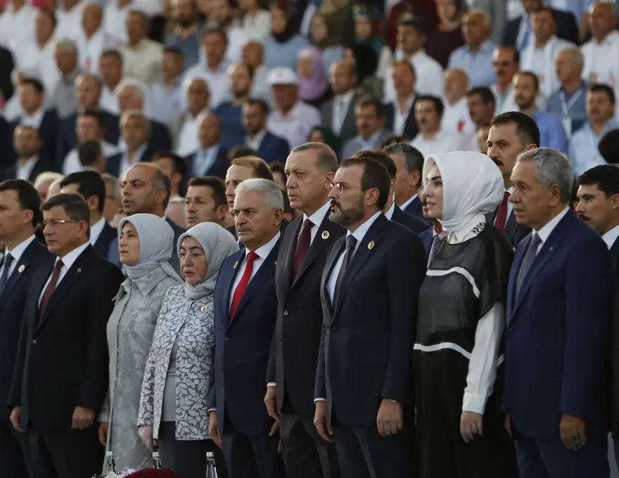 AK Parti kuruluşunun 16. yıl dönümünü kutladı 1