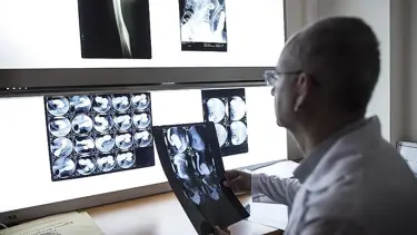 "Hekimi insan olarak değerlendirmek lazım, otomat makine değil"