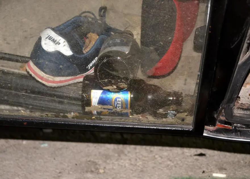 Bursa'da trafik kazası: 1 ölü, 3 yaralı 4 Bursa'da trafik kazası: 1 ölü, 3 yaralı 4