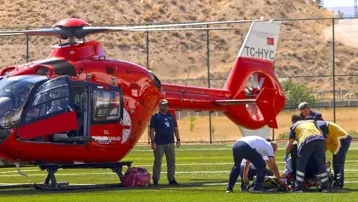 Hava ambulansı, tarlada çalışırken yaralanan vatandaş için havalandı