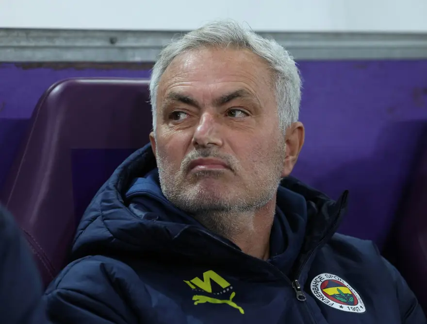Jose Mourinho'dan yabancı hakem açıklaması: Bu karardan mutluyum! 2 Jose Mourinho'dan yabancı hakem açıklaması: Bu karardan mutluyum! 2