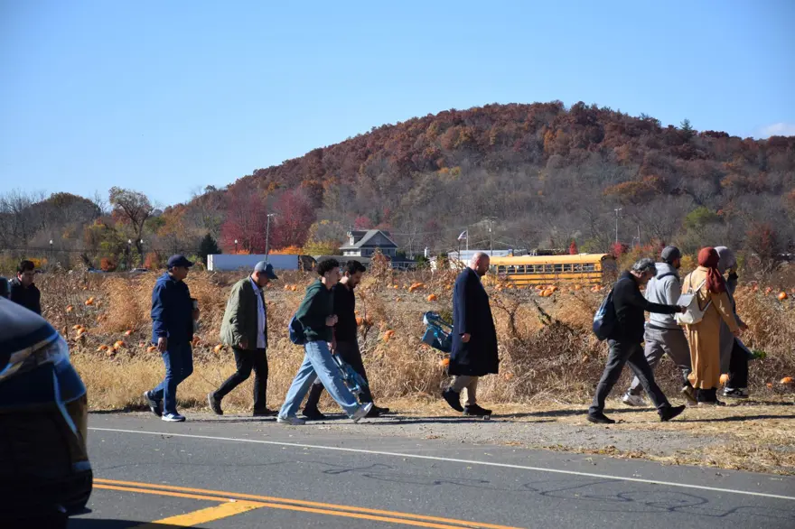 FETÖ elebaşı Gülen, çiftlik evinin bahçesine gömüldü 5