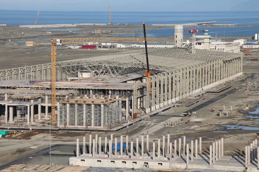 Rize-Artvin Havalimanı’nda ilk uçağın iniş tarihi belli oldu 2