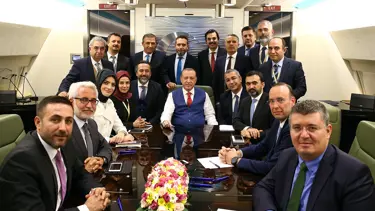 Erdoğan: Makama gelirken iyi, boşalt demek neden yadırganıyor?