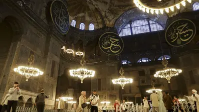Ayasofya'da yeni düzenleme 15 Ocak'ta başlıyor: 25 euro ödenecek