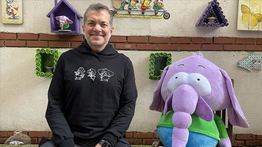 Karikatürist ve yazar Varol Yaşaroğlu: Amacım Kral Şakir'i dünyada markalaştırmak