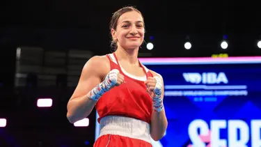 Buse Naz Çakıroğlu zirvede