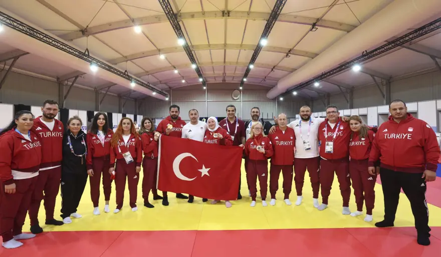 Türkiye'den rekor: Milliler Paris 2024 Paralimpik Oyunları'nı 28 madalyayla tamamladı 2