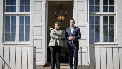 Grönland Başbakanı Nielsen: Asla satın alınacak bir “mülk parçası” olmayacağız