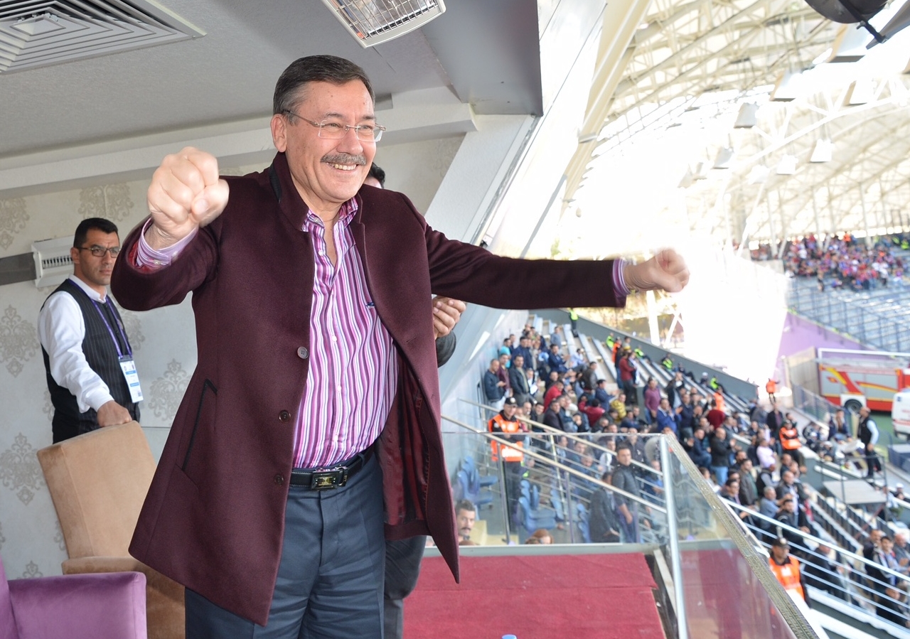 Melih Gökçek'in gol sevinci objektiflere böyle yansıdı