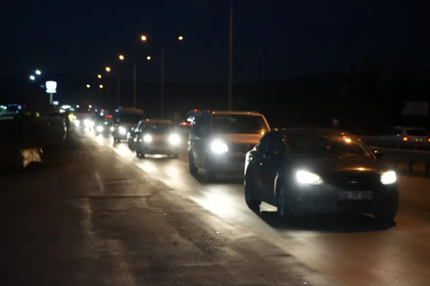 Yarıyıl tatili trafiği: 43 ilin geçiş noktasında yoğunluk arttı 