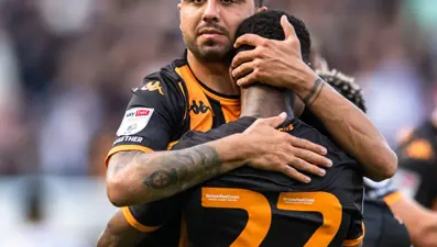 Ozan Tufan attı Hull City kazandı