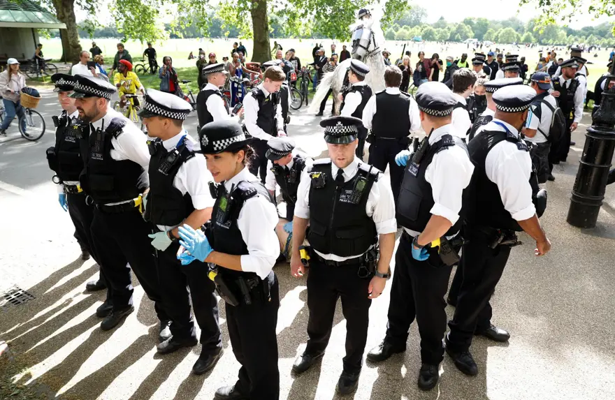 İngiltere'de tecrit karşıtı protesto 5